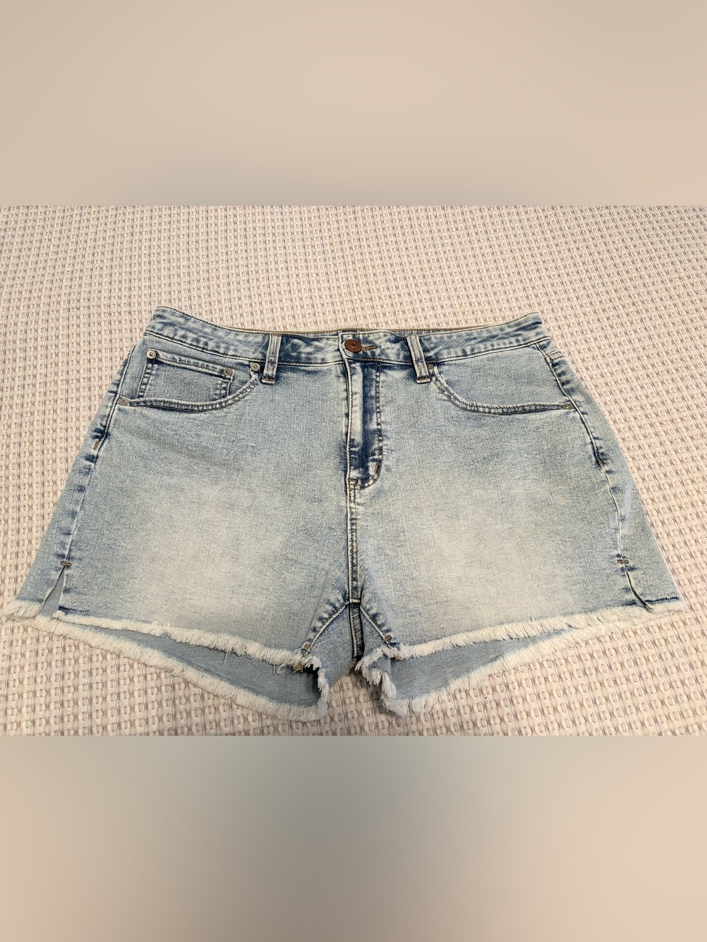 Light Wash Denim Frayed Shorts